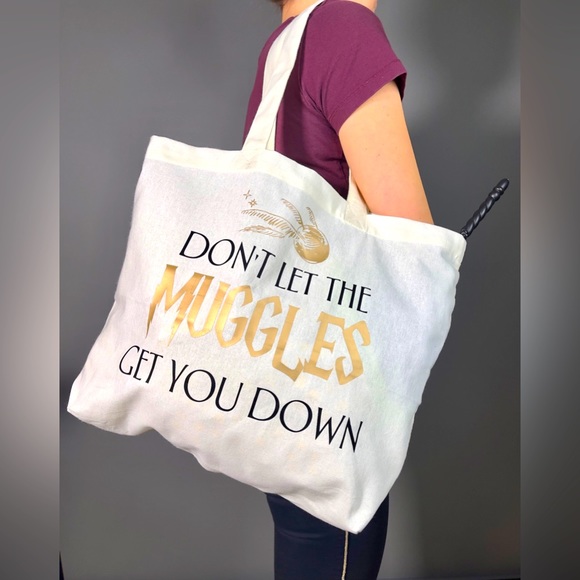 Harry Potter Muggles Tote Bag - Picture 1 of 1